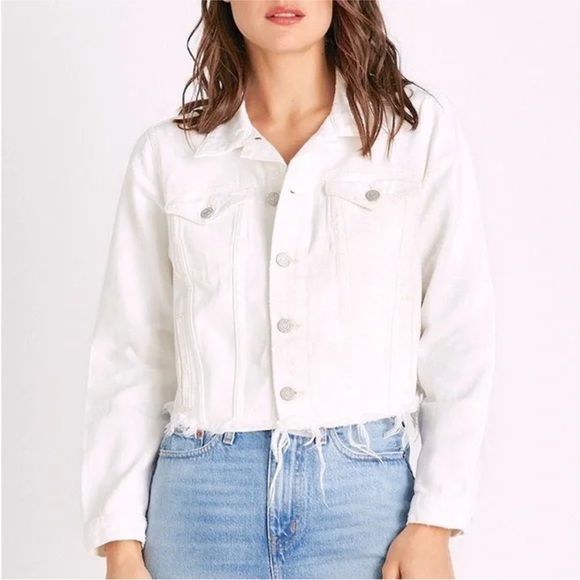 134 NWT Etica $175 Women's Distressed Crop White Denim Jacket Size M